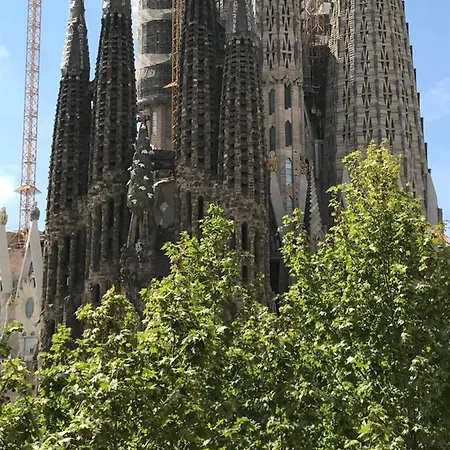 Lägenhet Mdgaudisquare Barcelona